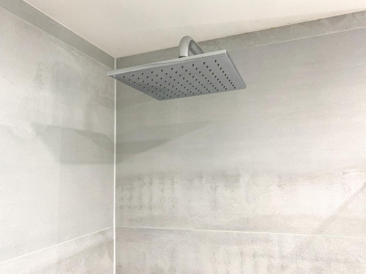 Modernes Apartment In Zentrumsnaehe Mit Eigenem Stellplatz Baden-Baden Exteriör bild
